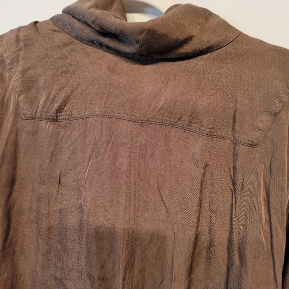 Massimo dutti top silk 💯 - Picture 2 of 6